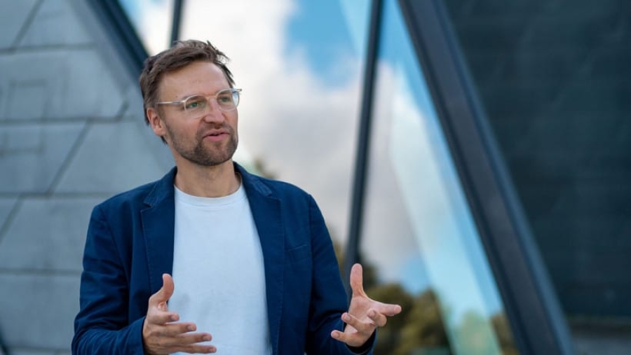 Harald Hantke, Professor for Social Science Education and Co-Chairholder of the UNESCO Chair in Higher Education for Sustainable Development at Leuphana University (photo: Leuphana University / Ciara Charlotte Burgess)
